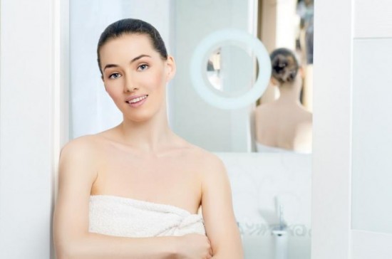 Házi praktika a zuhany alatt: bőrradírok a szép bőrért