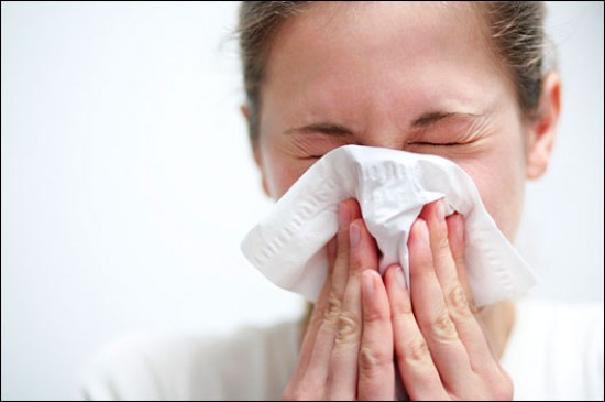 Megfázás: Inkább betegten is dolgozunk 