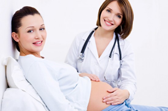 Szeptembertől terhesgondozhatnak a szülésznők