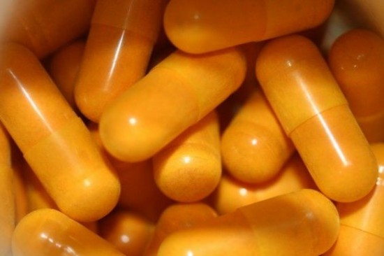 Vesekövet okozhat a férfiaknál a túl sok C-vitamin