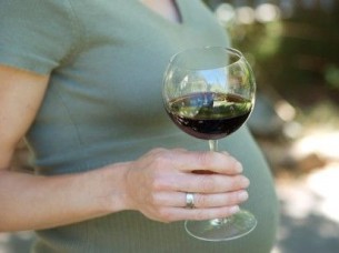 Az alkoholista nők gyakran elvetélnek - A magzat és az alkohol