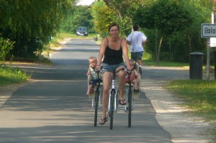 Biciklitúra kisbabákkal - praktikus tanácsok szülőknek