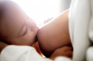 Nyilvános szoptatás - még mindig tabu?